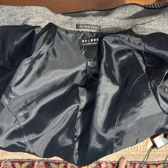 NWT Axcess by Liz Claiborne Beautiful Gray and Black Blazer Fully Lined Size 10 - Picture 11 of 11